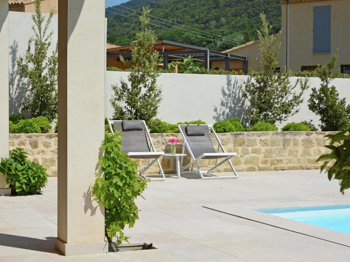 Vibrant Villa In Malauc Ne With Private Garden Malaucène Exteriér fotografie